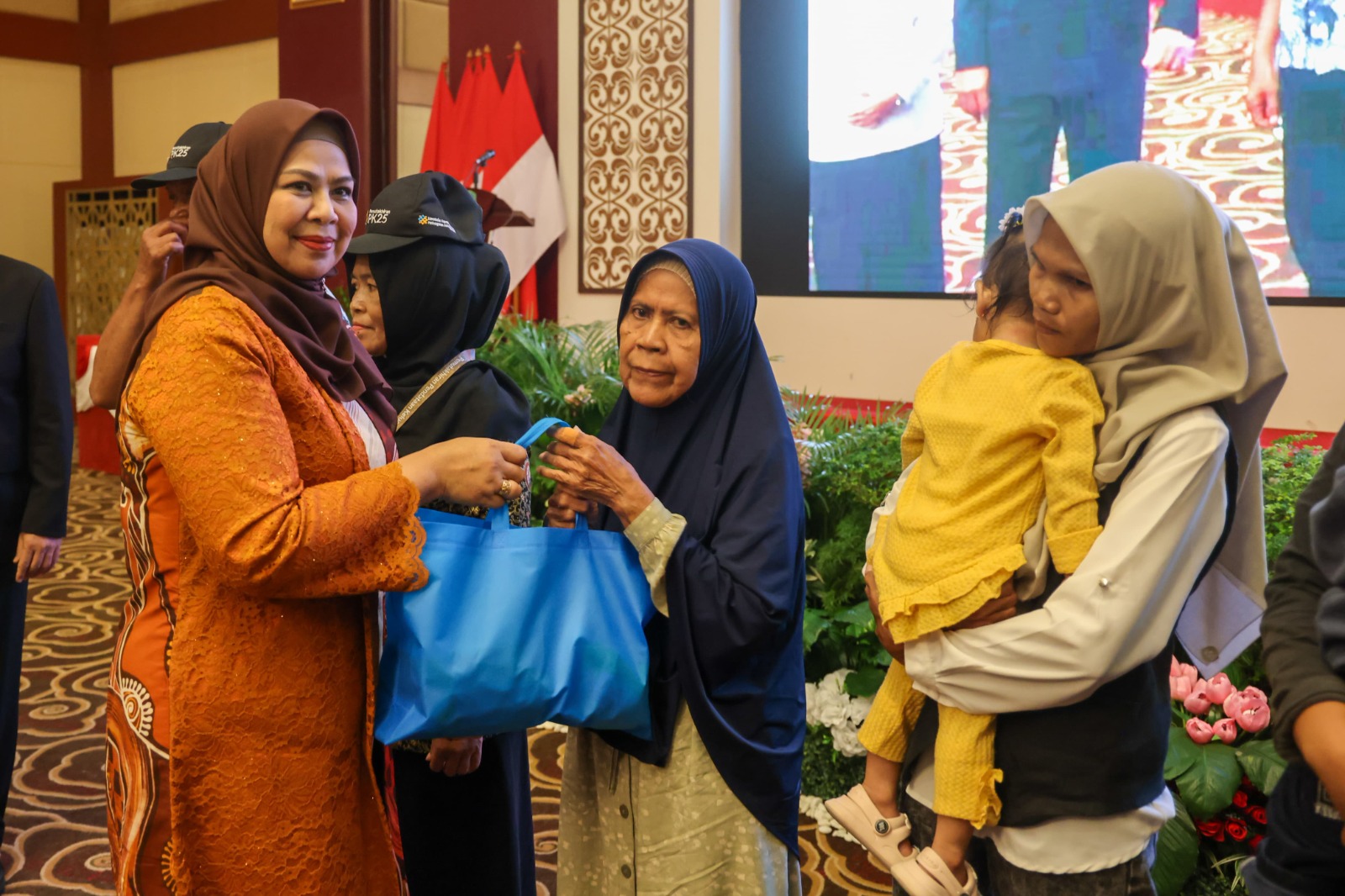 Harganas ke-32, Ansar Ahmad Ajak Warga Kepri Kembali Eratkan Keluarga