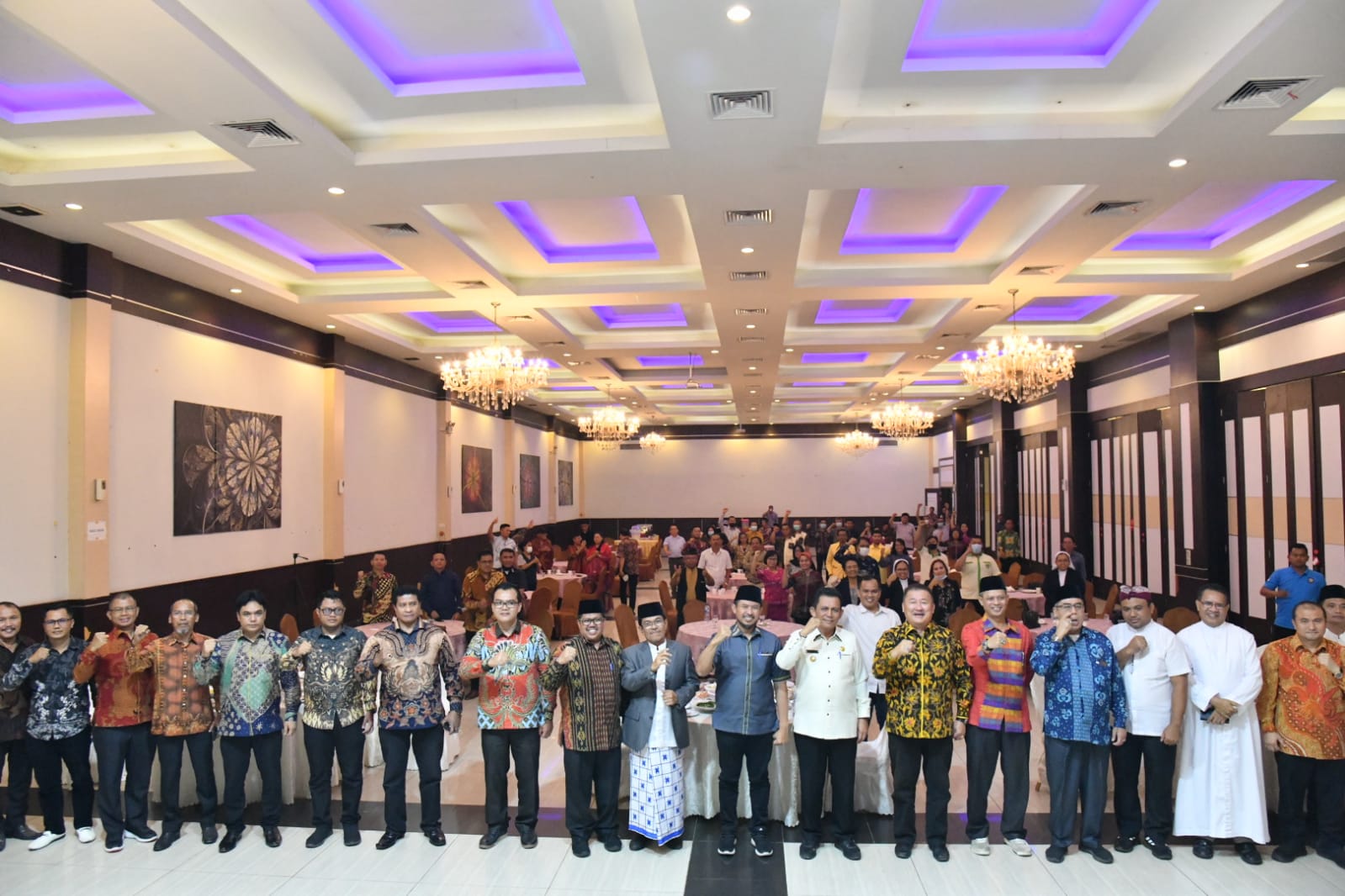 Gubernur Ansar Hadiri Silaturahmi Lintas Agama dan Dialog Kerukunan