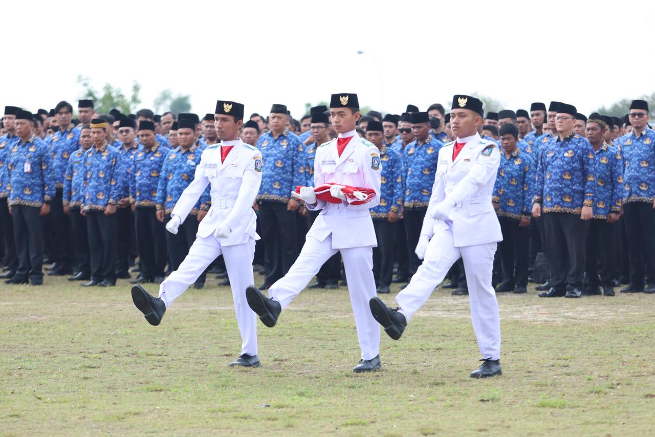 Wagub Nyanyang Pimpin Upacara HUT ke-54 KORPRI: Tegaskan Profesionalisme ASN di Era Transformasi Digital