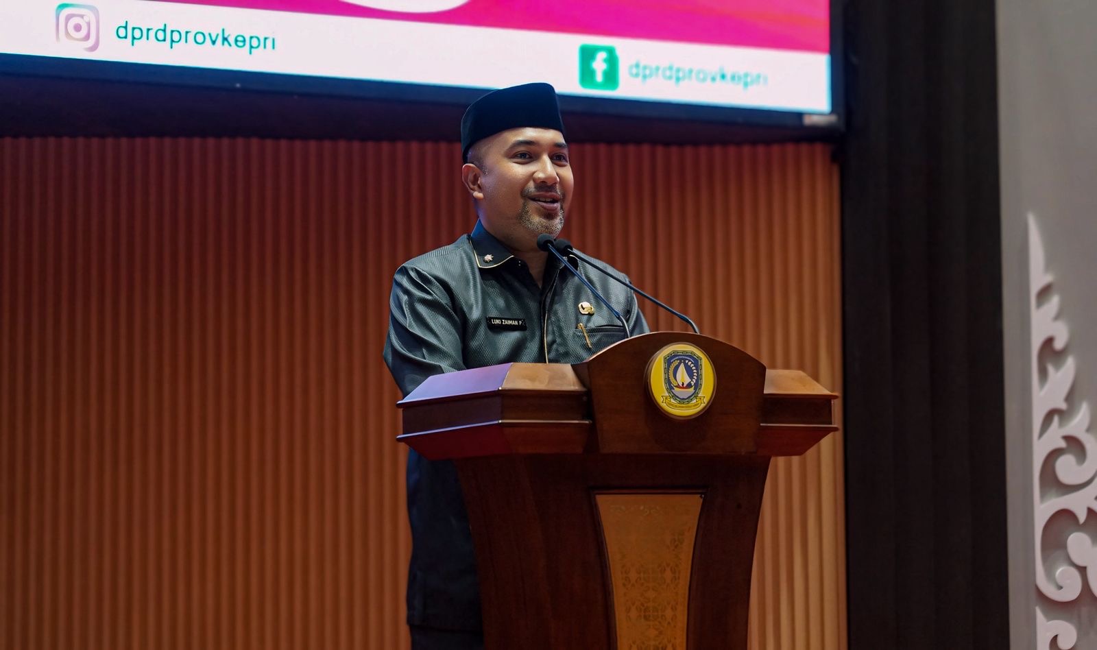 Pemprov Kepri Paparkan Jawaban atas Ranperda APBD 2026: Fokus Pendapatan, Strategi Fiskal, dan Prioritas Pembangunan