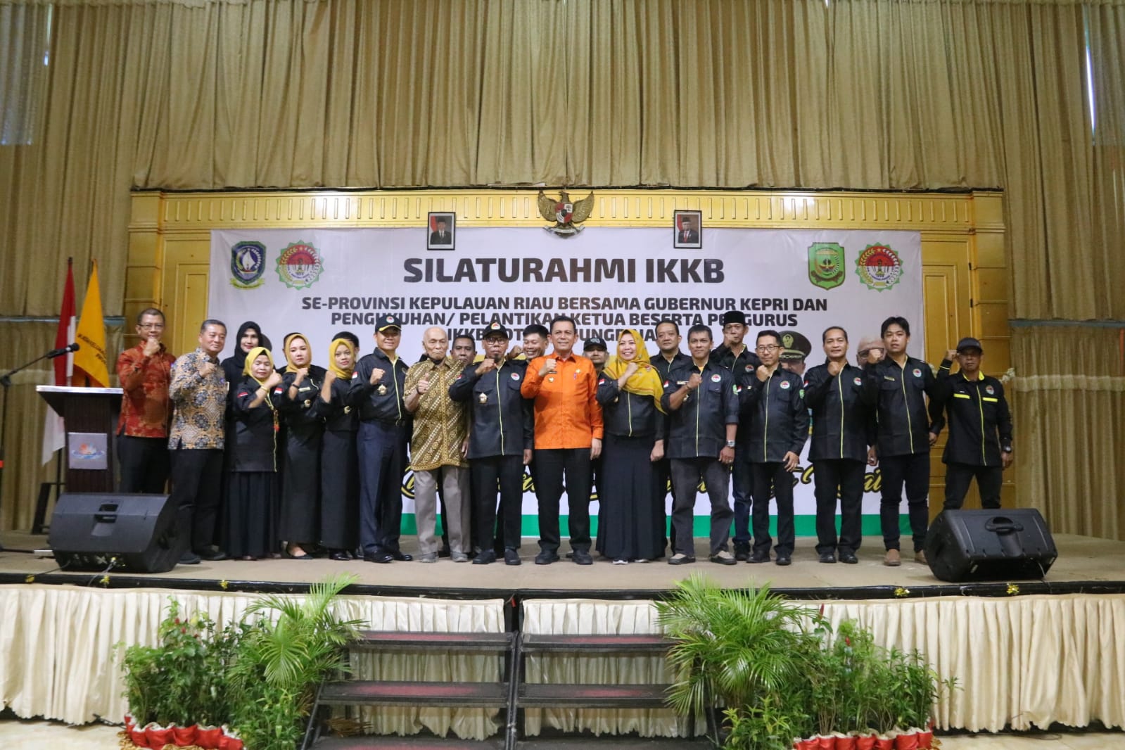 Silaturahmi  Gubernur Ansar Bersama Keluarga Besar IKKB