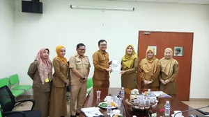 UPTD Penilaian Kompetensi Serahkan Laporan Penilaian Potensi dan Kompetensi ke RSUD Raja Ahmad Tabib Provinsi Kepulauan Riau