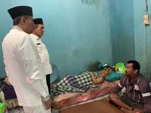 Kisah Pilu Nenek Renta Sakit, Hidup Bersama Cucunya yang Lumpuh di Belakang Padang