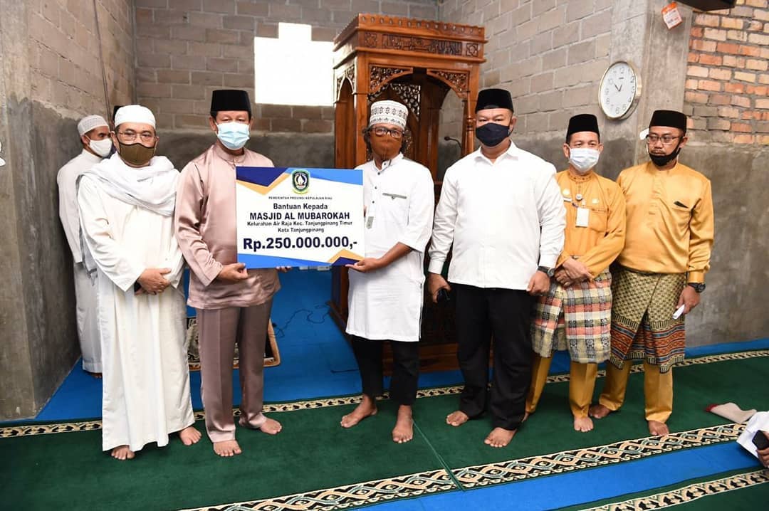 Isdianto Ajak Masyarakat dan Jemaah Berpartisipasi Bangun Masjid Al Mubarokat Tanjungpinang