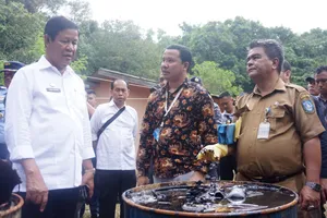 Pertambangan pasir cemari Perairan Galang Batang Bintan
