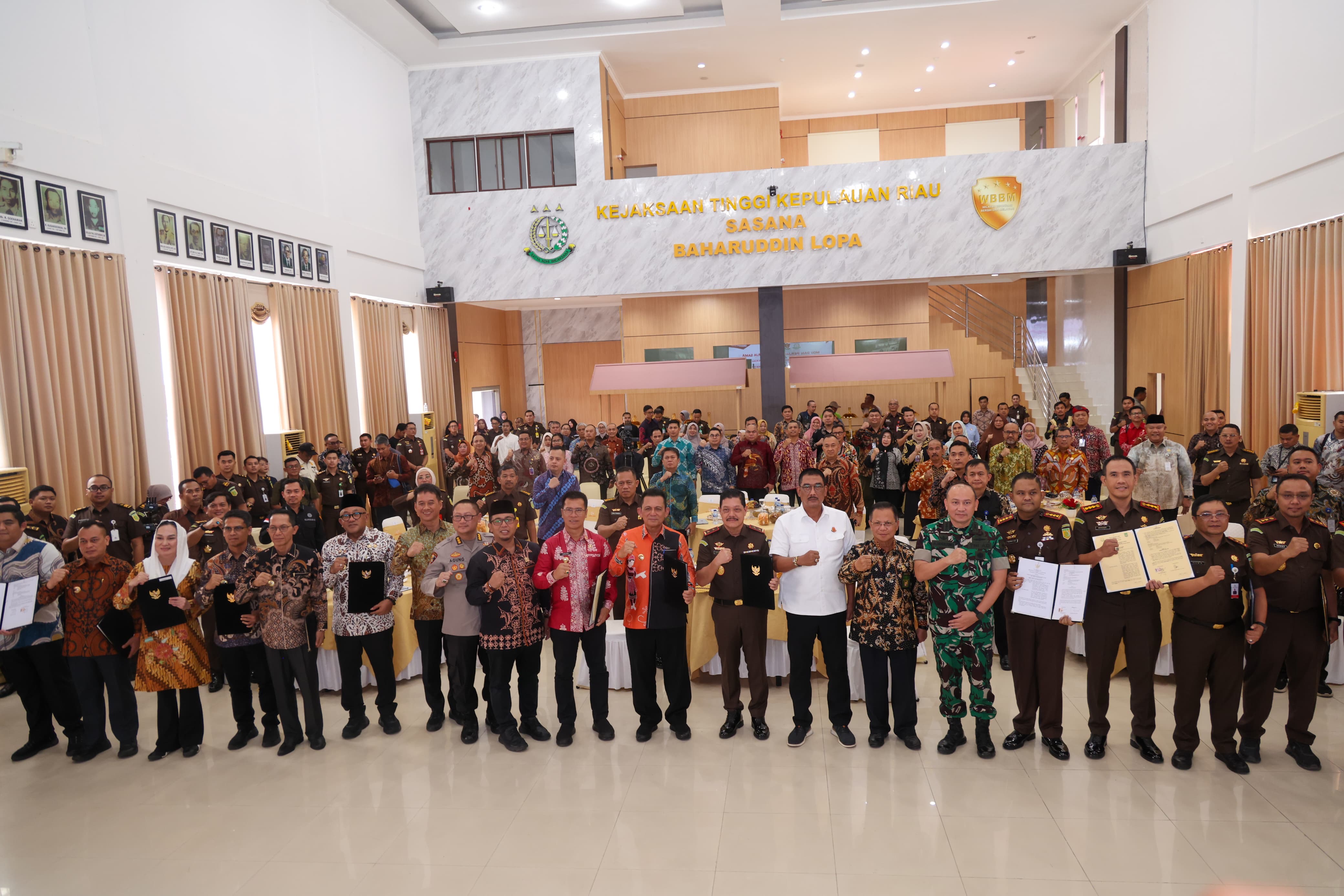 Pemprov dan Kejati Kepri Teken Nota Kesepahaman Pidana Kerja Sosial: Dorong Pemidanaan Lebih Humanis