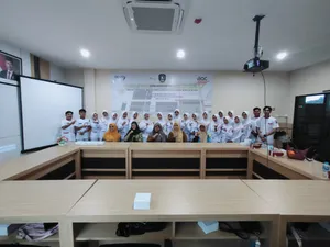 Bekal Awal Menuju Dunia Kerja: Orientasi PKL Mahasiswa D-III Farmasi STIKes Hang Tuah Tanjungpinang di UPTD Instalasi Farmasi Dinas Kesehatan Provinsi Kepulauan Riau