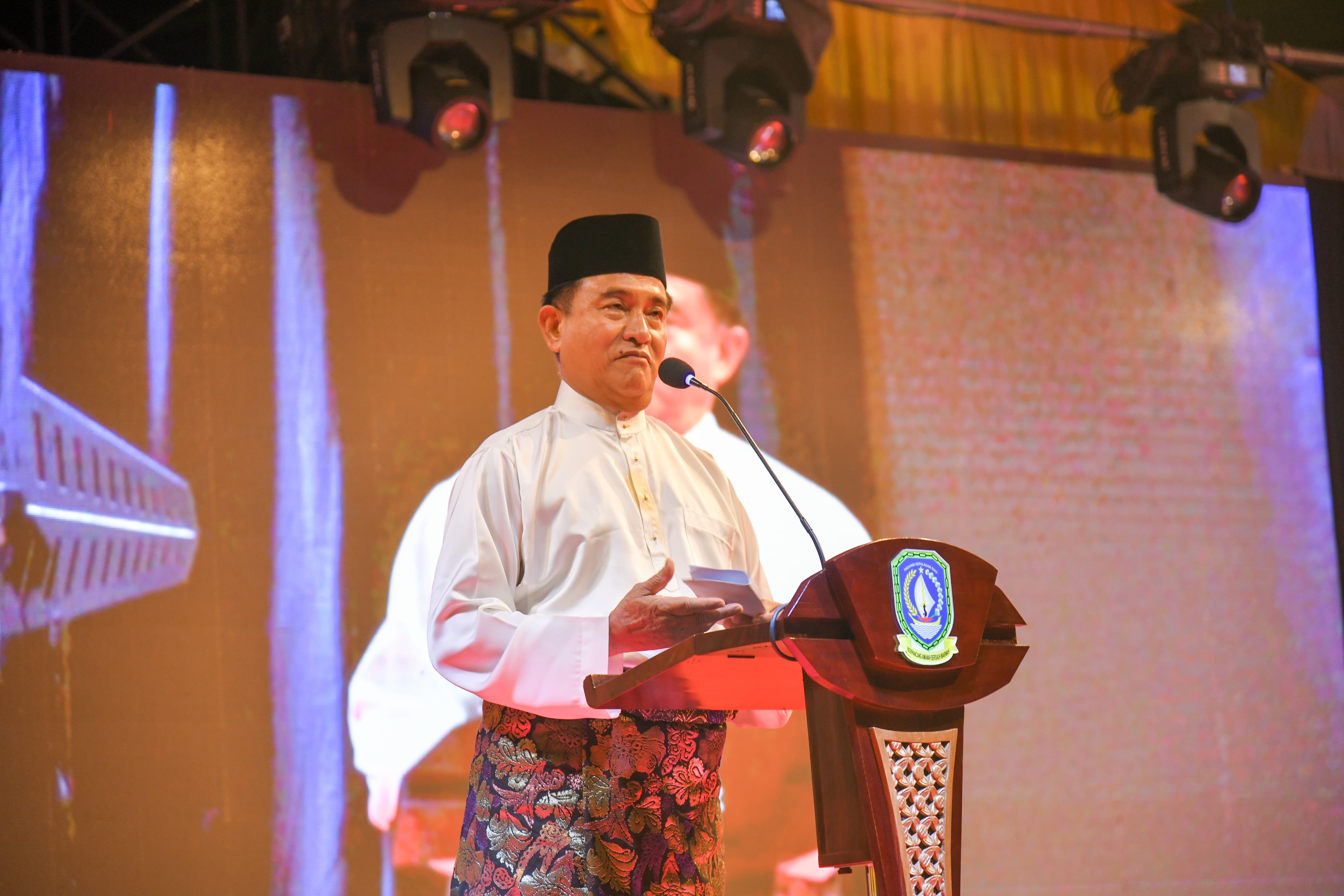 Menko Yusril Ajak Warga Jaga Keislaman dan Kemelayuan pada Tabligh Akbar di Lingga