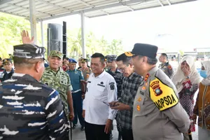 Gubernur Ansar Kunjungi Pelabuhan Harbour Bay, Tinjau Kesiapan Layanan Arus Mudik Lebaran 2026