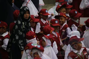 Beredar Informasi Hoaks Pengumuman Kelulusan SD Di Sekolah