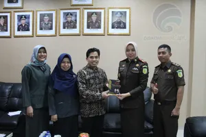 Perkuat Sentra Gakkumdu, Bawaslu Kota Tanjungpinang Koordinasi dengan Kejaksaan