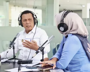 Gubernur Ansar Paparkan Visi, Misi, dan Program Unggulan dalam Dialog di RRI Tanjungpinang