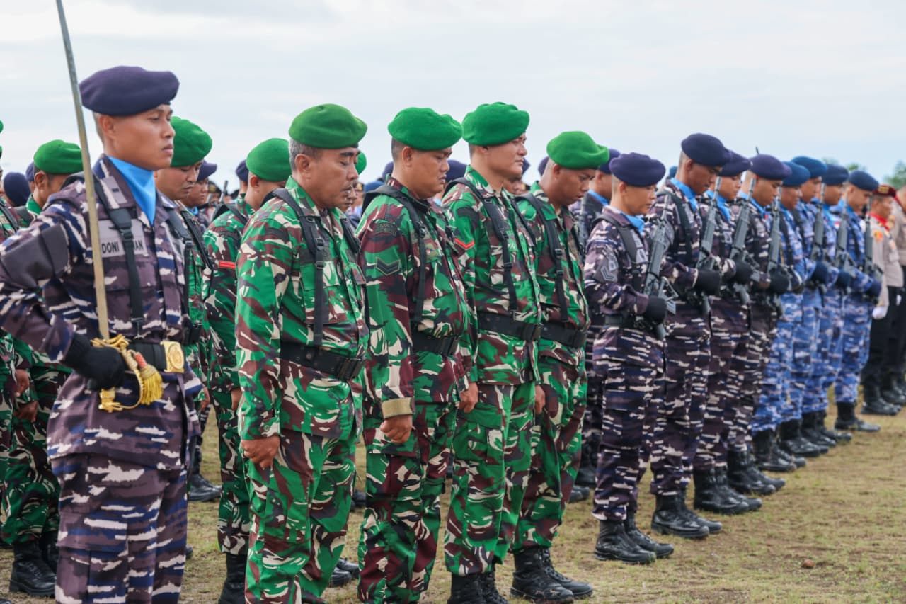 Peringati Hari Pahlawan, Pemprov Kepri Serahkan SK 1.499 PPPK Paruh Waktu