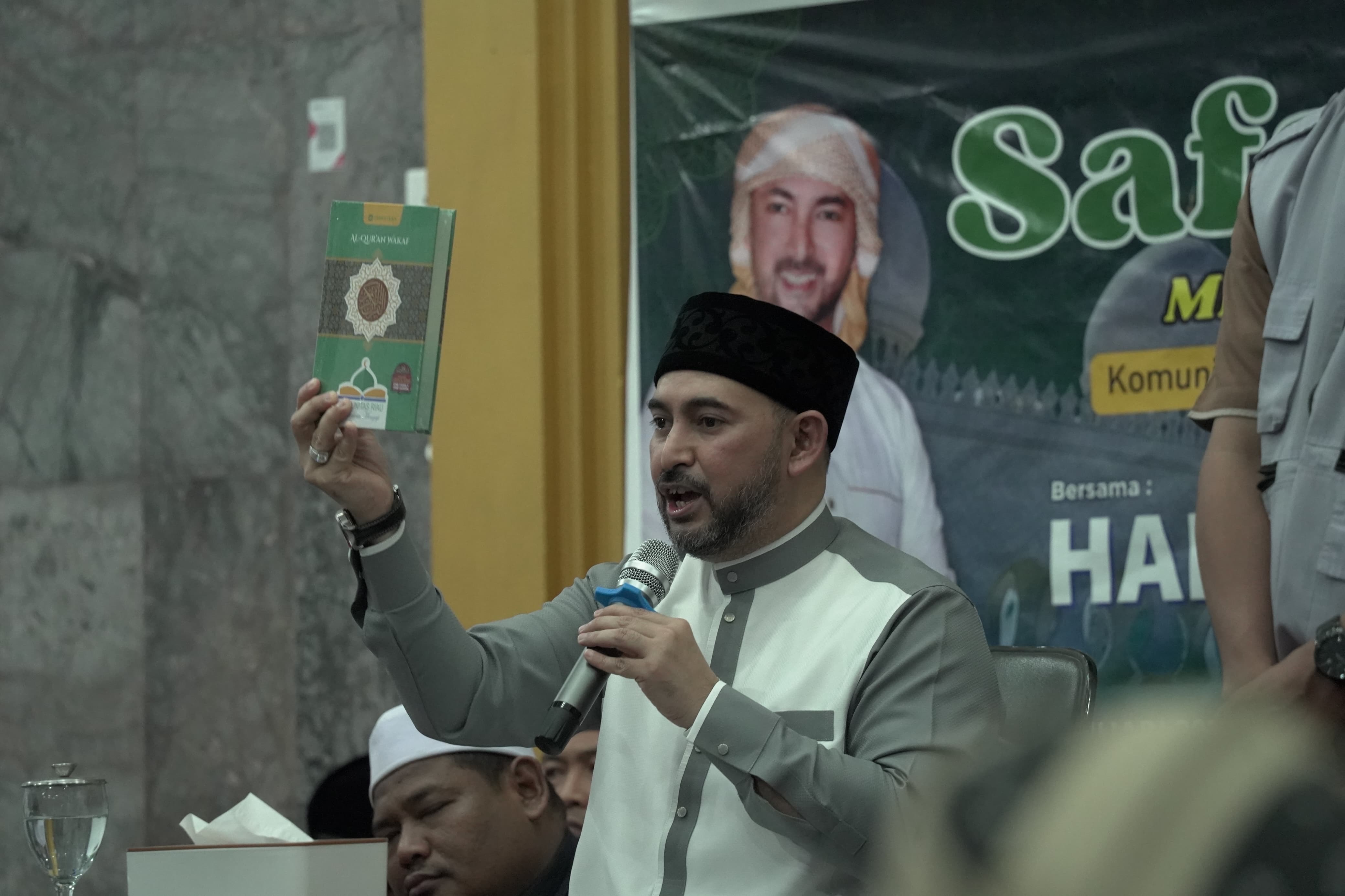 Wagub Nyanyang Peringati Isra Mi'raj di Masjid Babul Khairat Bengkong Indah Batam