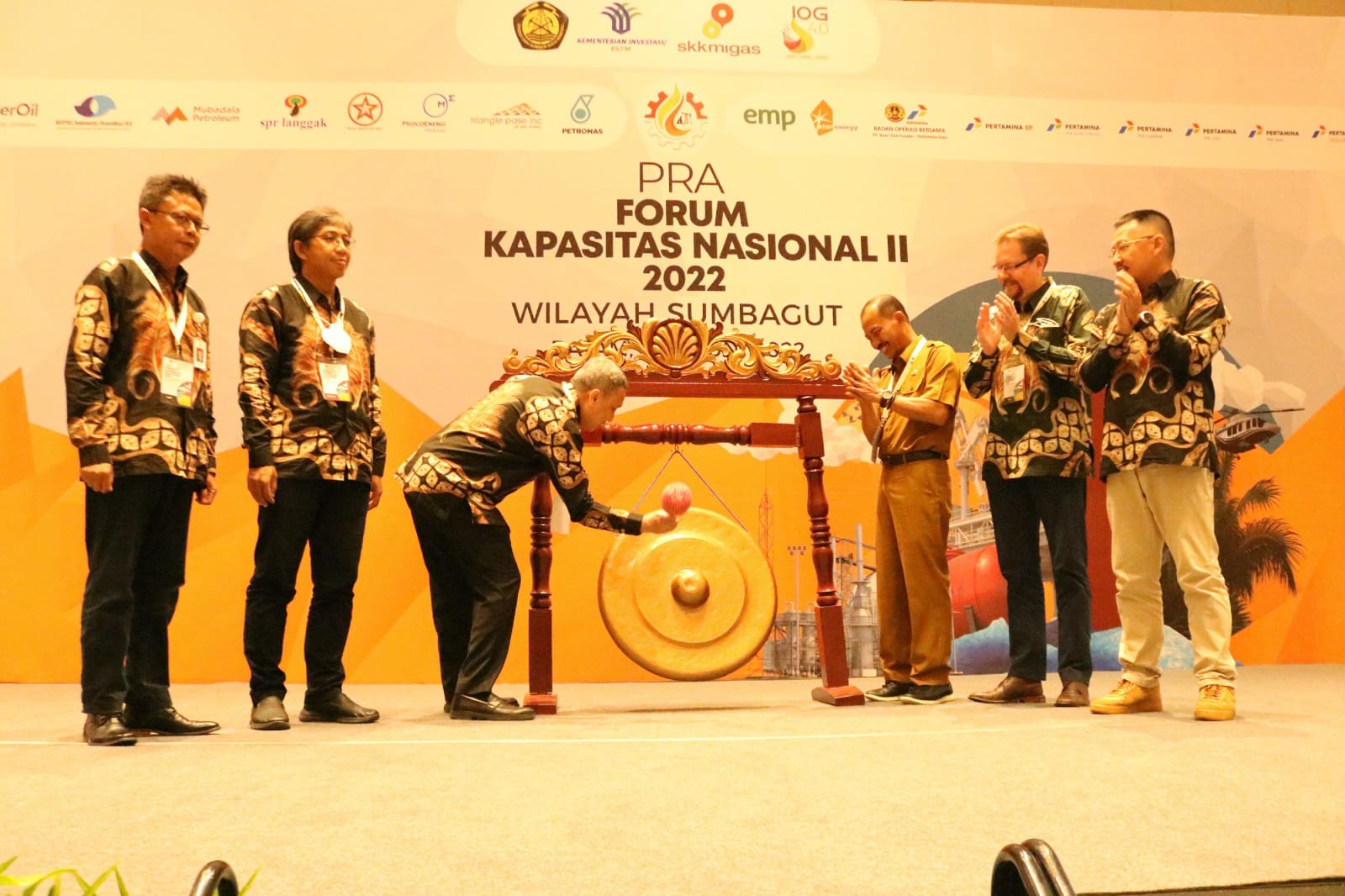 Sekdaprov Adi Prihantara Jadi Keynote Speaker Pre-Event Forum Kapasitas Nasional SKK Migas Sumbagut 2022