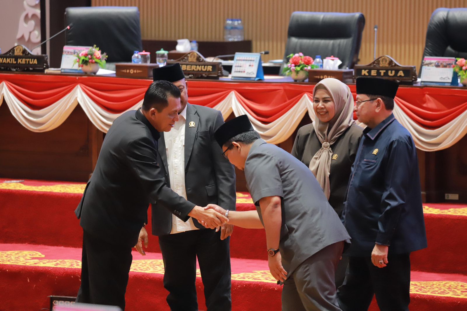 Perda LPJ APBD 2024 Ditetapkan, Gubernur Ansar: Jadi Dasar Penyusunan Keuangan yang Lebih Baik Lagi