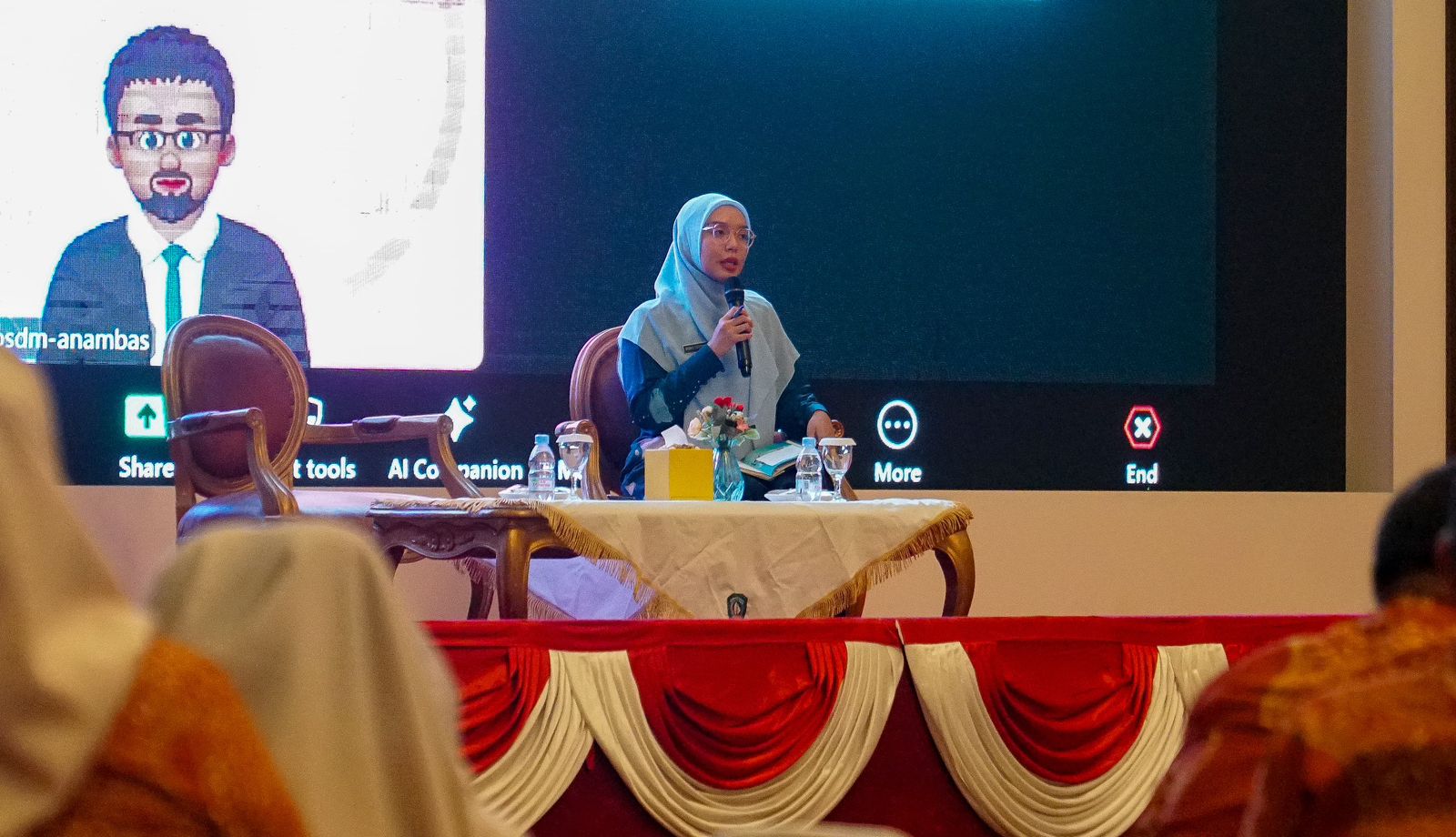 Perkuat Kompetensi, Sekda Kepri Buka Sharing Session Pengelolaan Kinerja Jabatan Fungsional 2025