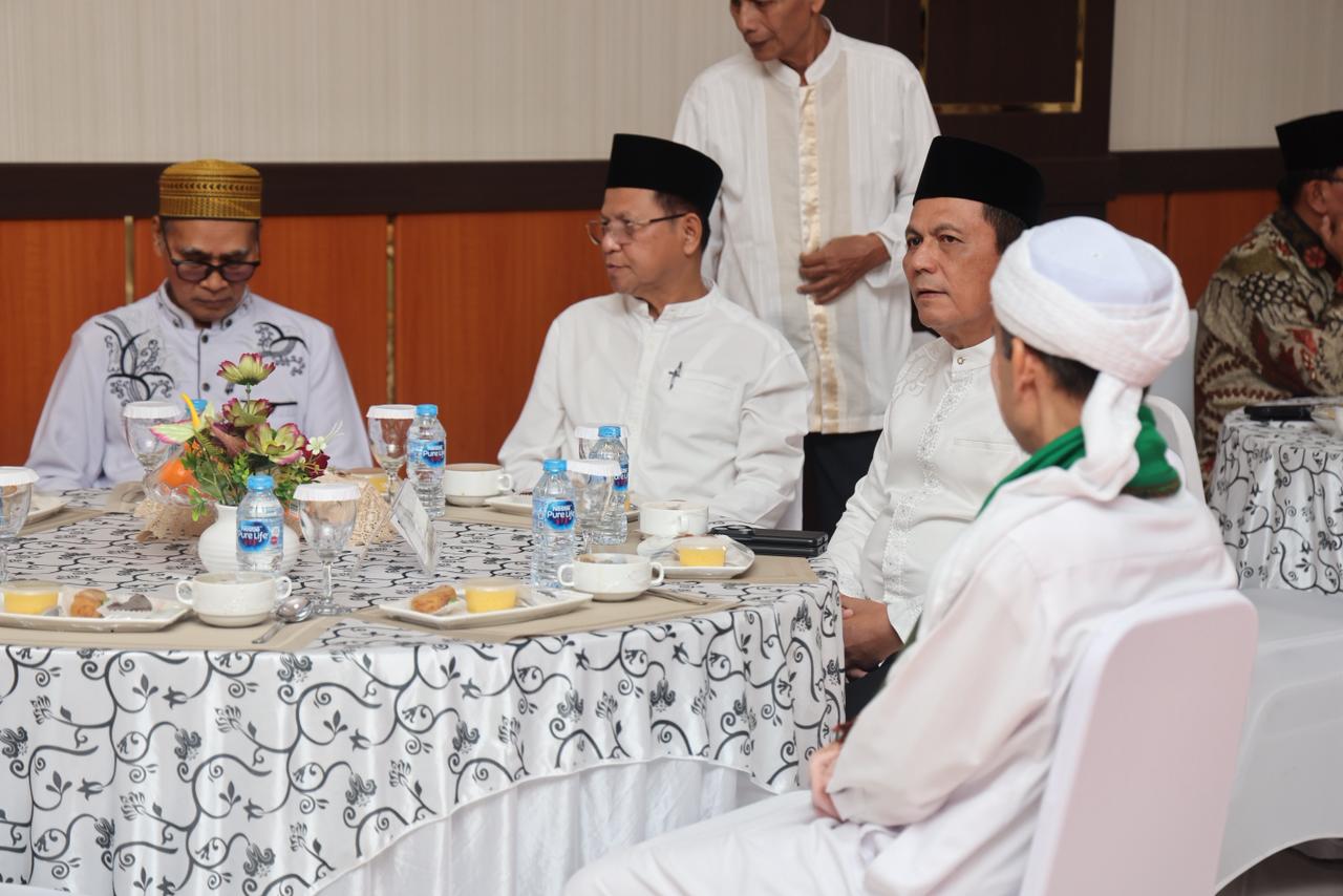 Buka Puasa Bersama Keluarga Besar Pengadilan Tinggi Kepri