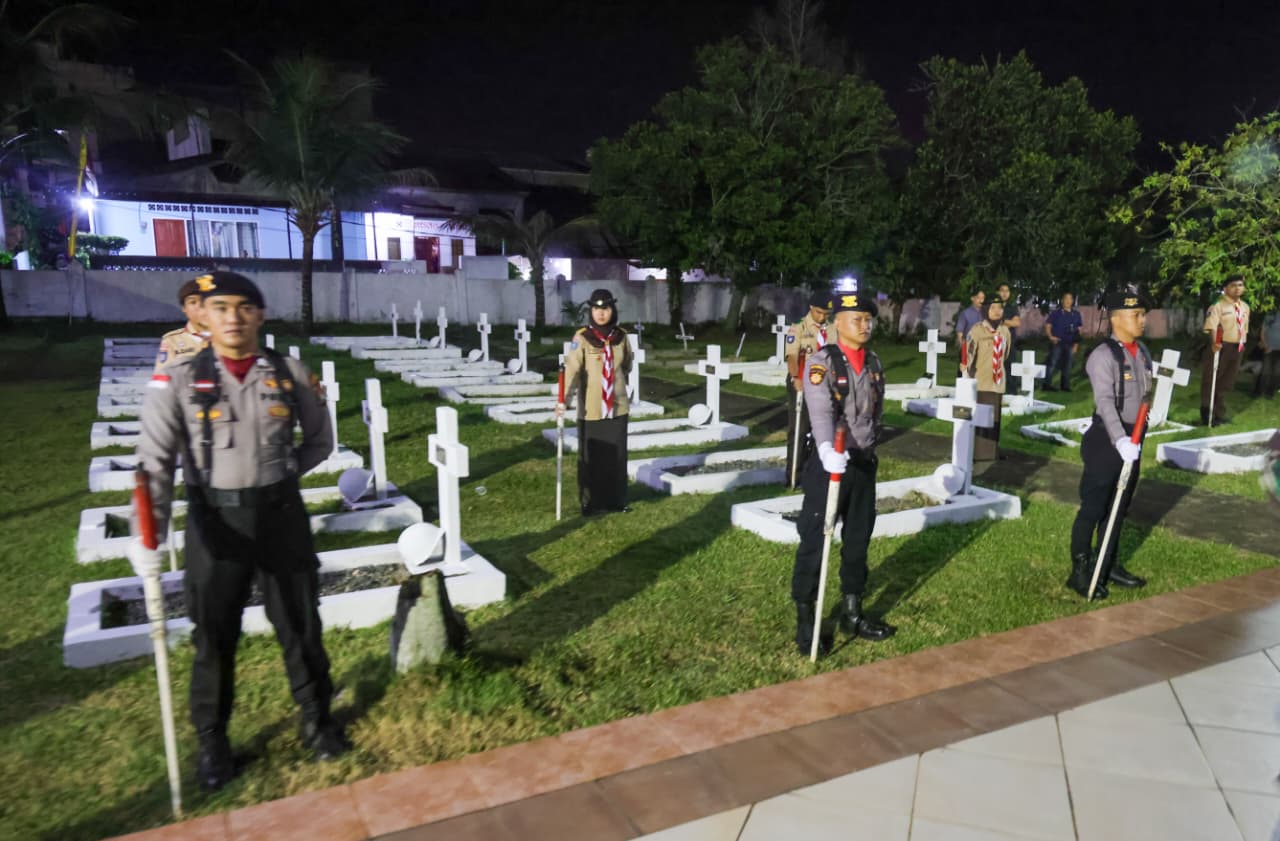 Apel Kehormatan dan Renungan Suci di TMP Pusara Bakti, Warnai Awal Peringatan HUT RI ke-80