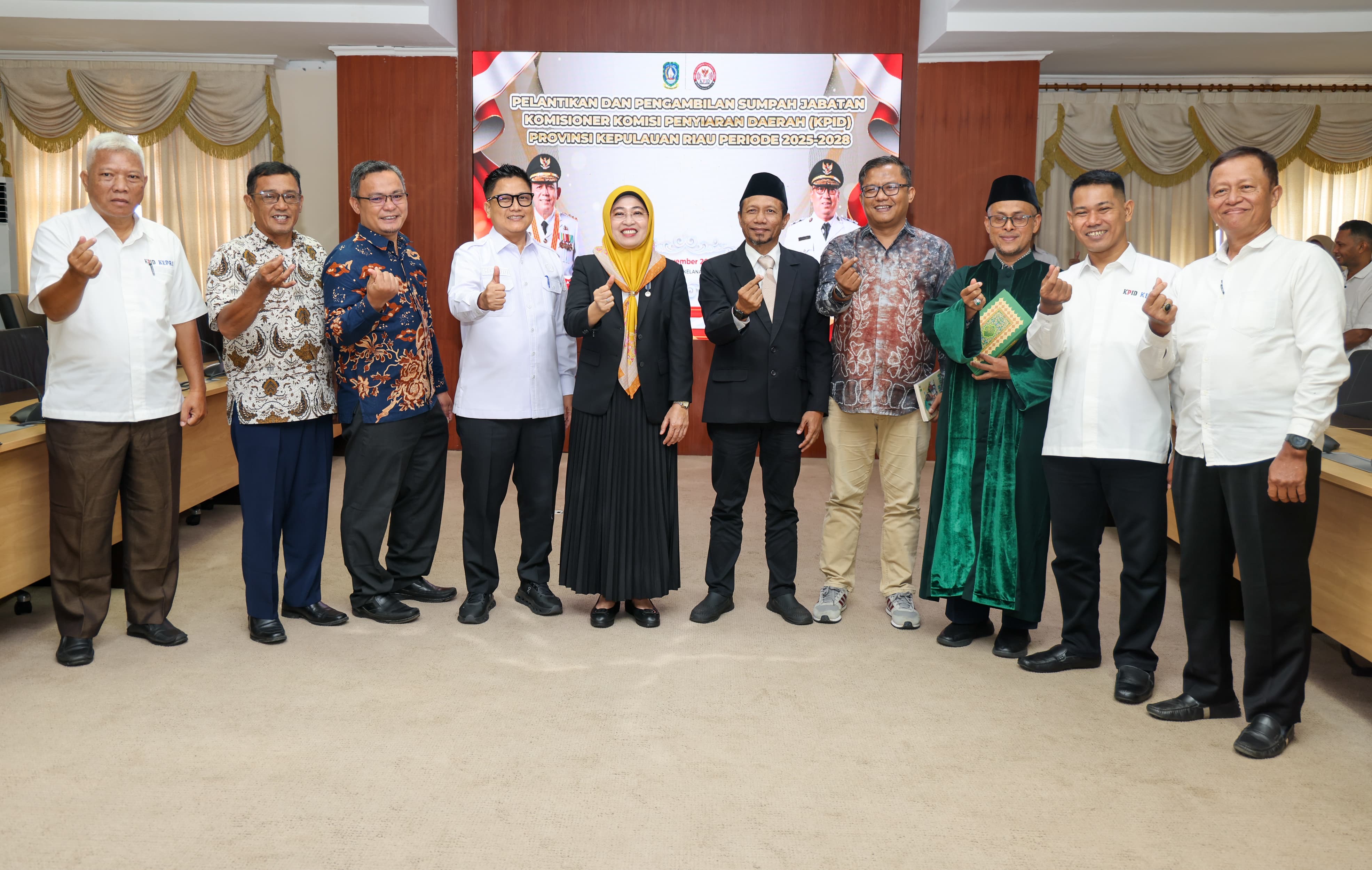 Tito Suwarno Resmi Dilantik sebagai Komisioner KPID Kepri Periode 2025–2028
