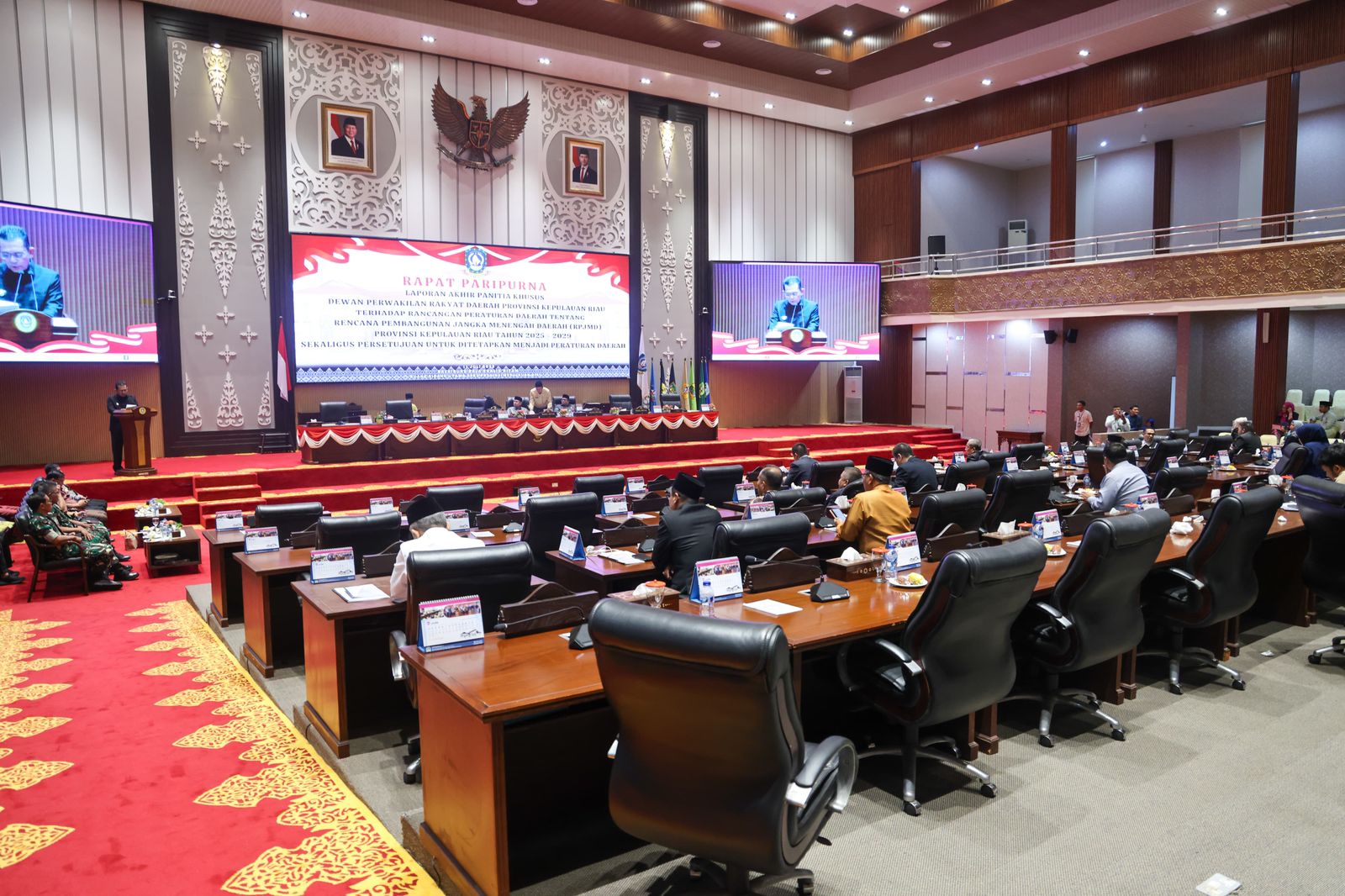 DPRD Kepri Resmi Tetapkan Perda RPJMD 2025–2029