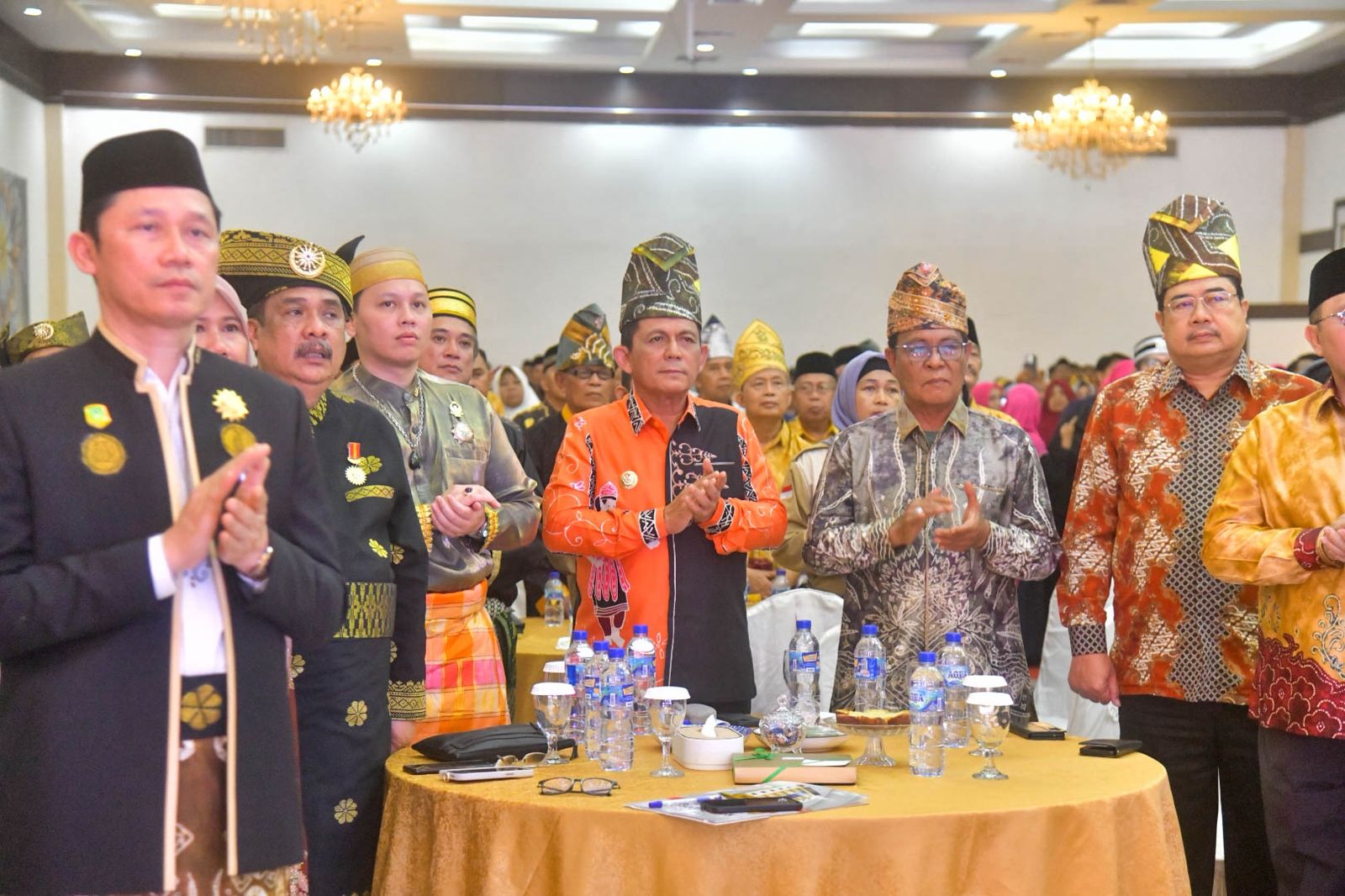 Hadiri Pelantikan KBB Banjar, Ansar Ahmad Ajak Bersama Membangun Kepri