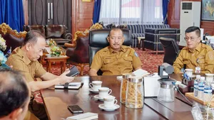 Mendagri Tito Karnavian Pimpin Rakor Pelantikan Kepala Daerah, Sekda Kepri Sampaikan Persiapan untuk Gubernur Terpilih