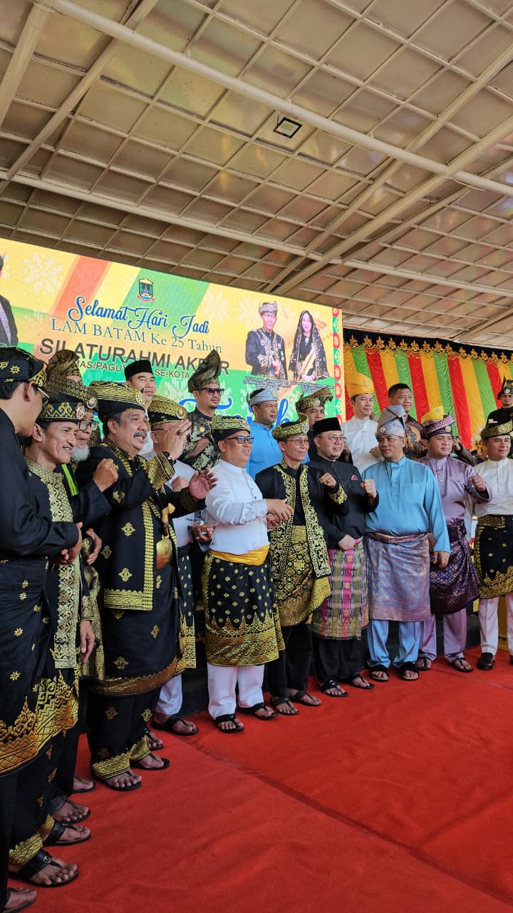 Hadiri Milad Ke-25 LAM Kota Batam, Wagub Nyanyang Ajak Masyarakat Jaga Eksistensi Melayu