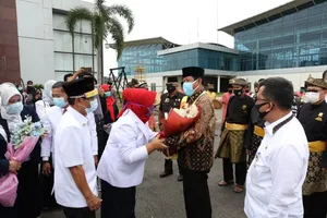 Tiba di Tanjungpinang, Isdianto Disambut Doa dan Restu