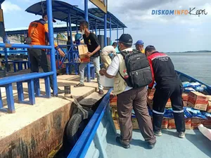 Respon Kebakaran di Pulau Buluh, Pemprov Kepri Gerak Cepat Salurkan Bantuan 
