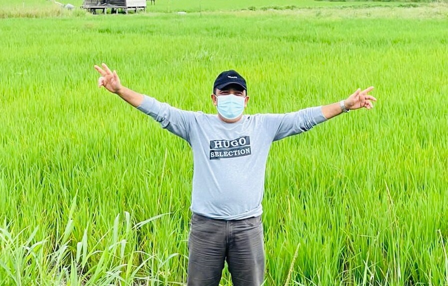 Rasakan Sensasi Panen Padi dan Bawa Pulang Berasnya