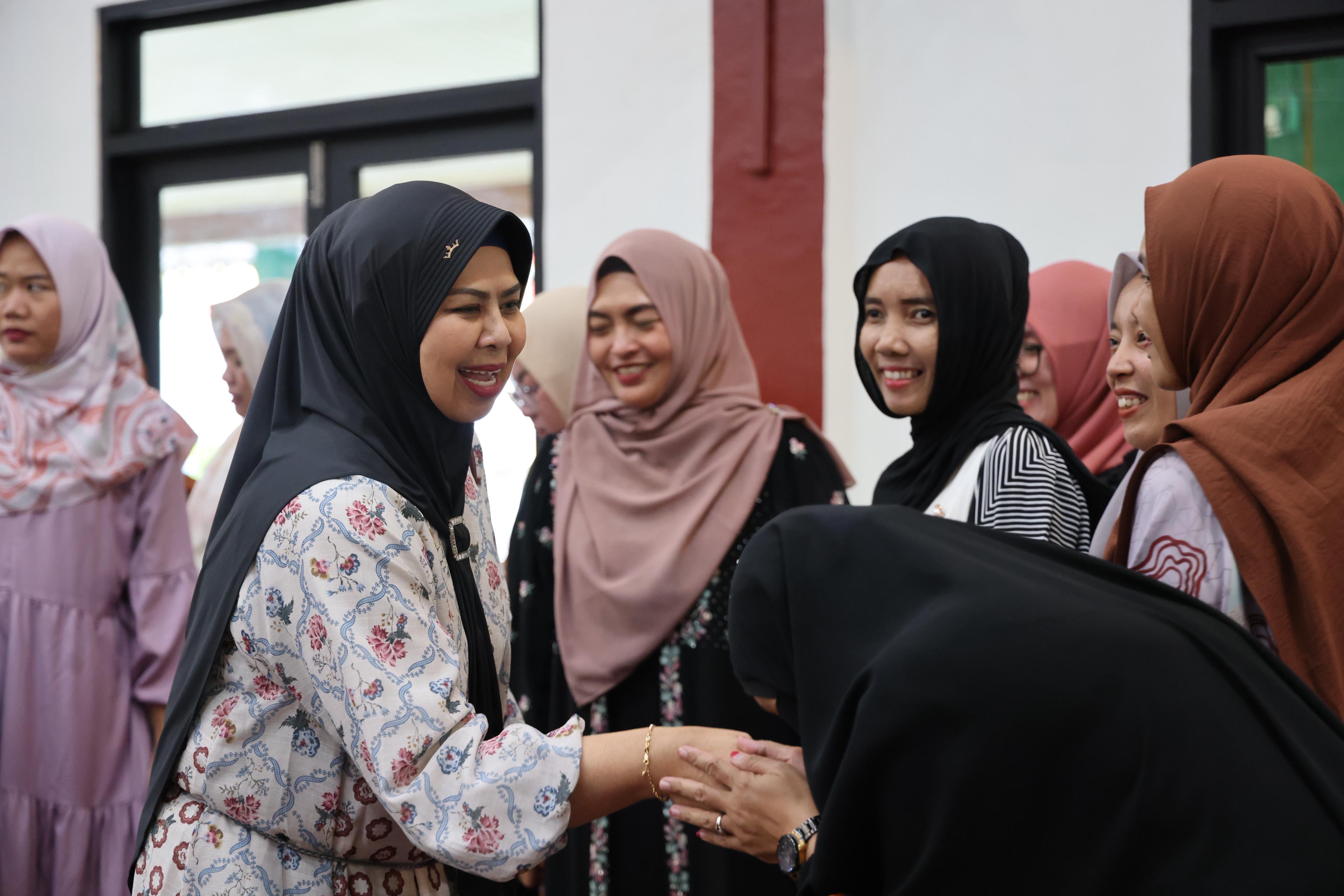 Gubernur Ansar dan Wagub Nyanyang Safari Ramadan di Karimun, Sampaikan Program Strategis Pemprov Kepri