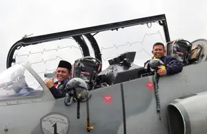 Gubernur Ansar bersama Forkopimda Sambut Kedatangan Tiga Pesawat Tempur TNI AU