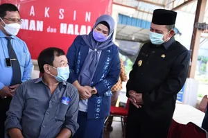 Wagub Marlin Terus Pantau Pelaksanaan Vaksinasi Masyarakat