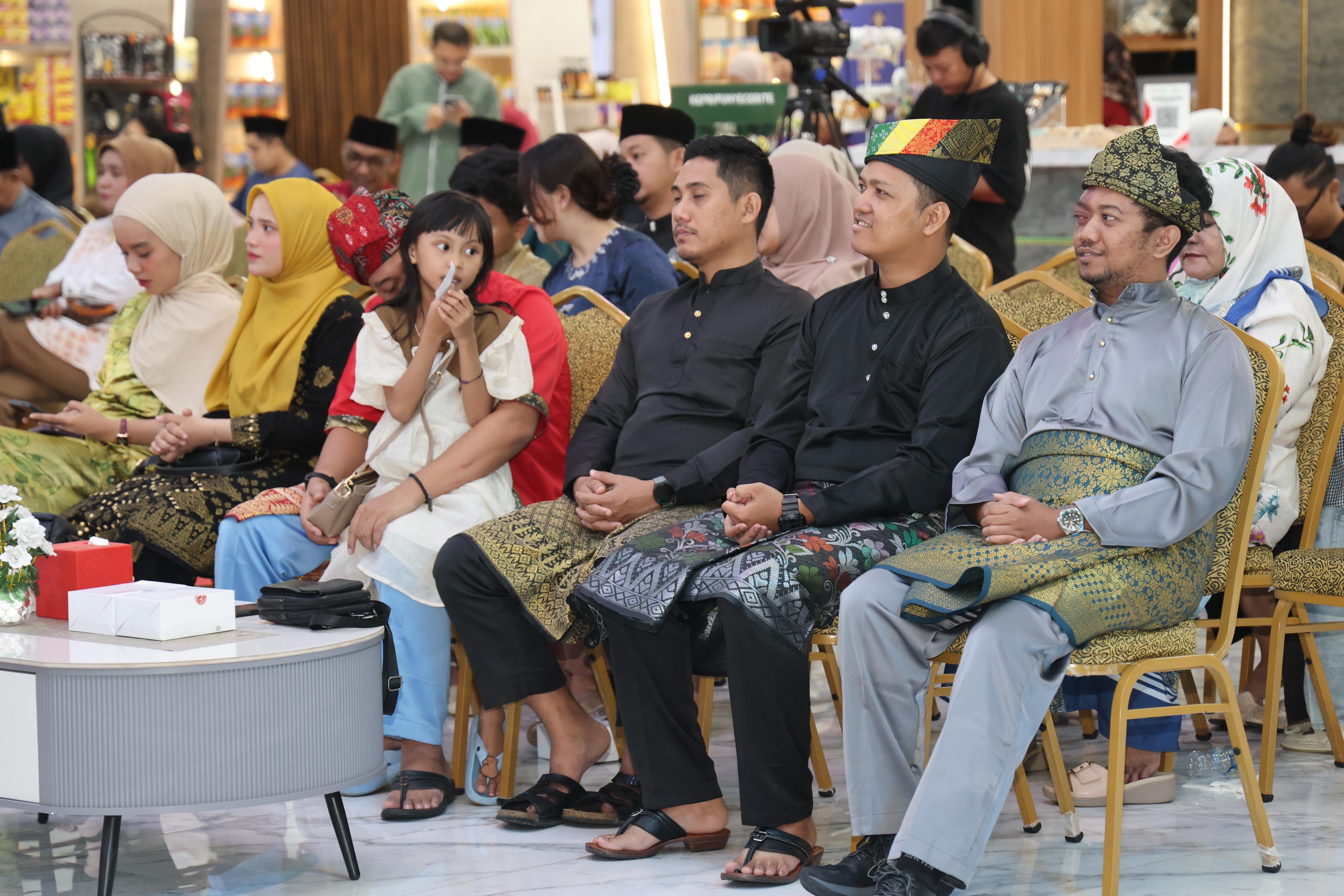 Aplikasi Pantunesia Resmi Diluncurkan, Perkuat Pelestarian Pantun Melayu Berbasis Teknologi