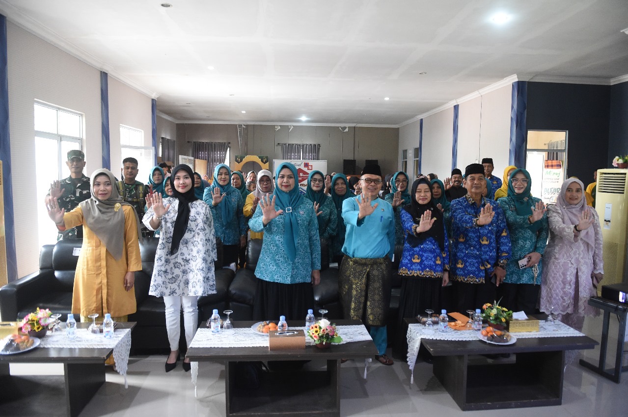 Dewi Ansar Salurkan 202 Paket Nutrisi untuk Cegah Stunting di Bintan