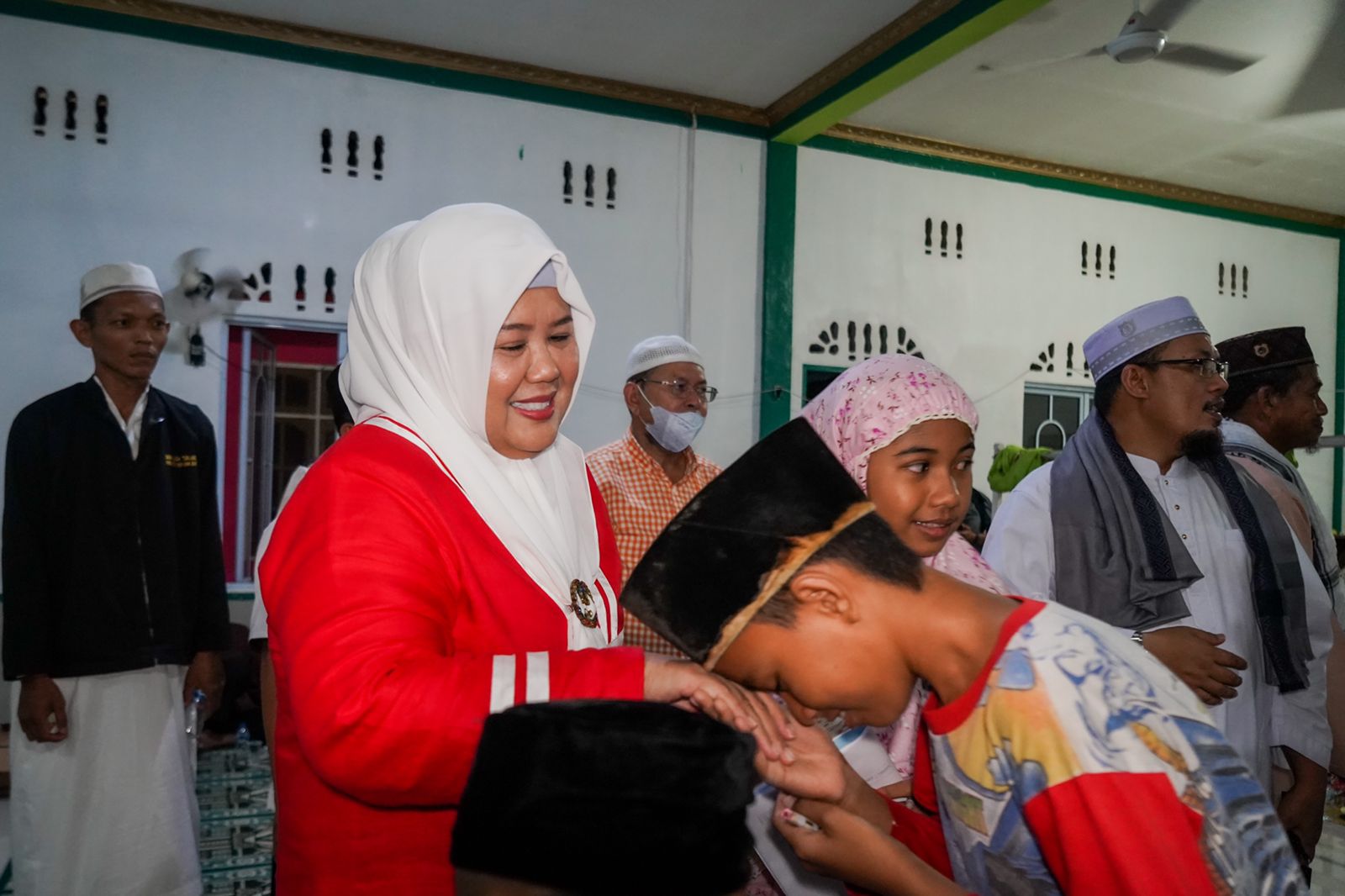 Jadikan Masjid Tempat Beraktivitas Anak-anak