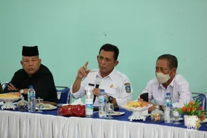 Gubernur Bersilaturahmi Dengan Masyarakat Tg. Permai Sri Kuala Lobam