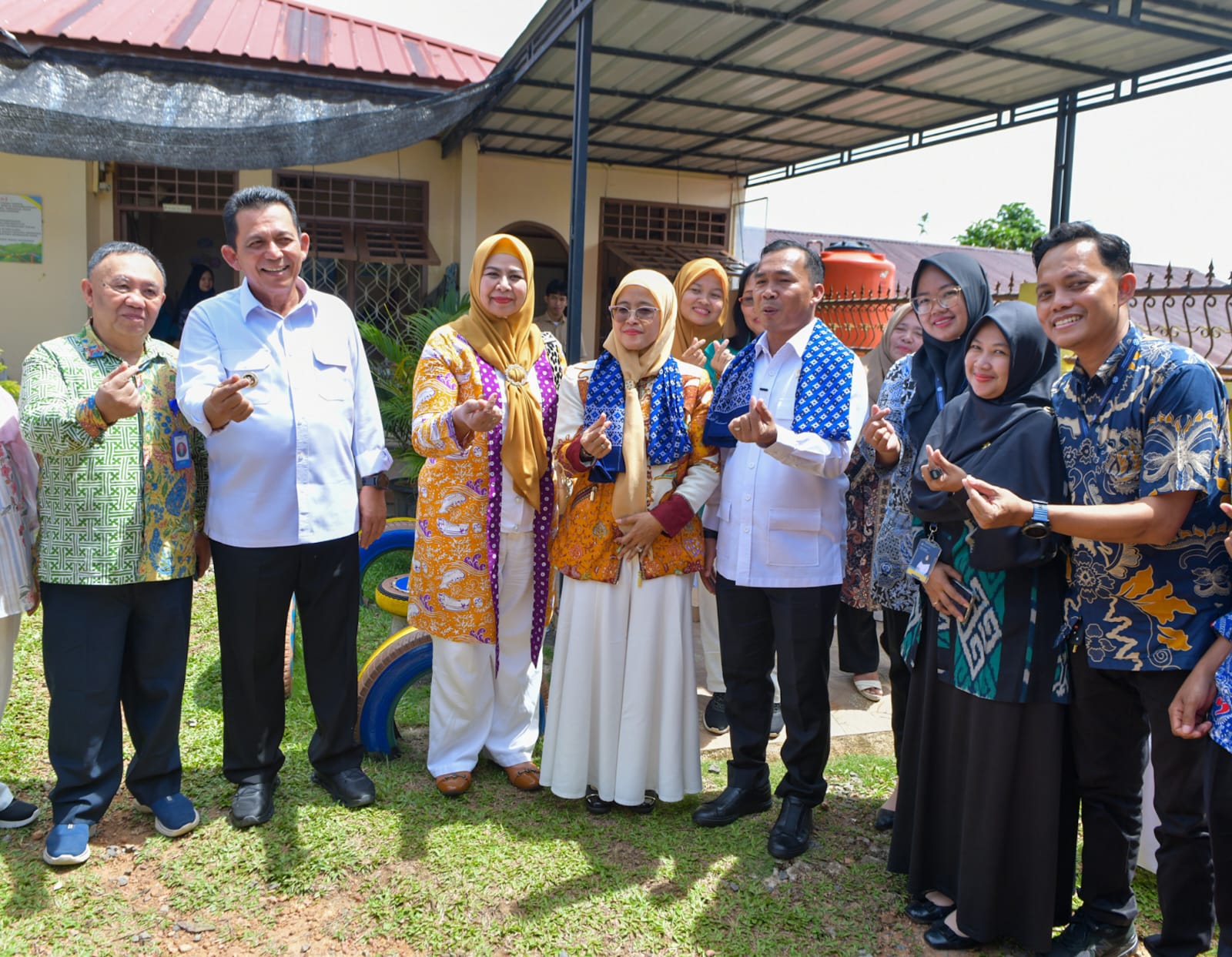 Menteri Wihaji dan Gubernur Ansar Kunjungi TPA Asri Tanjungpinang