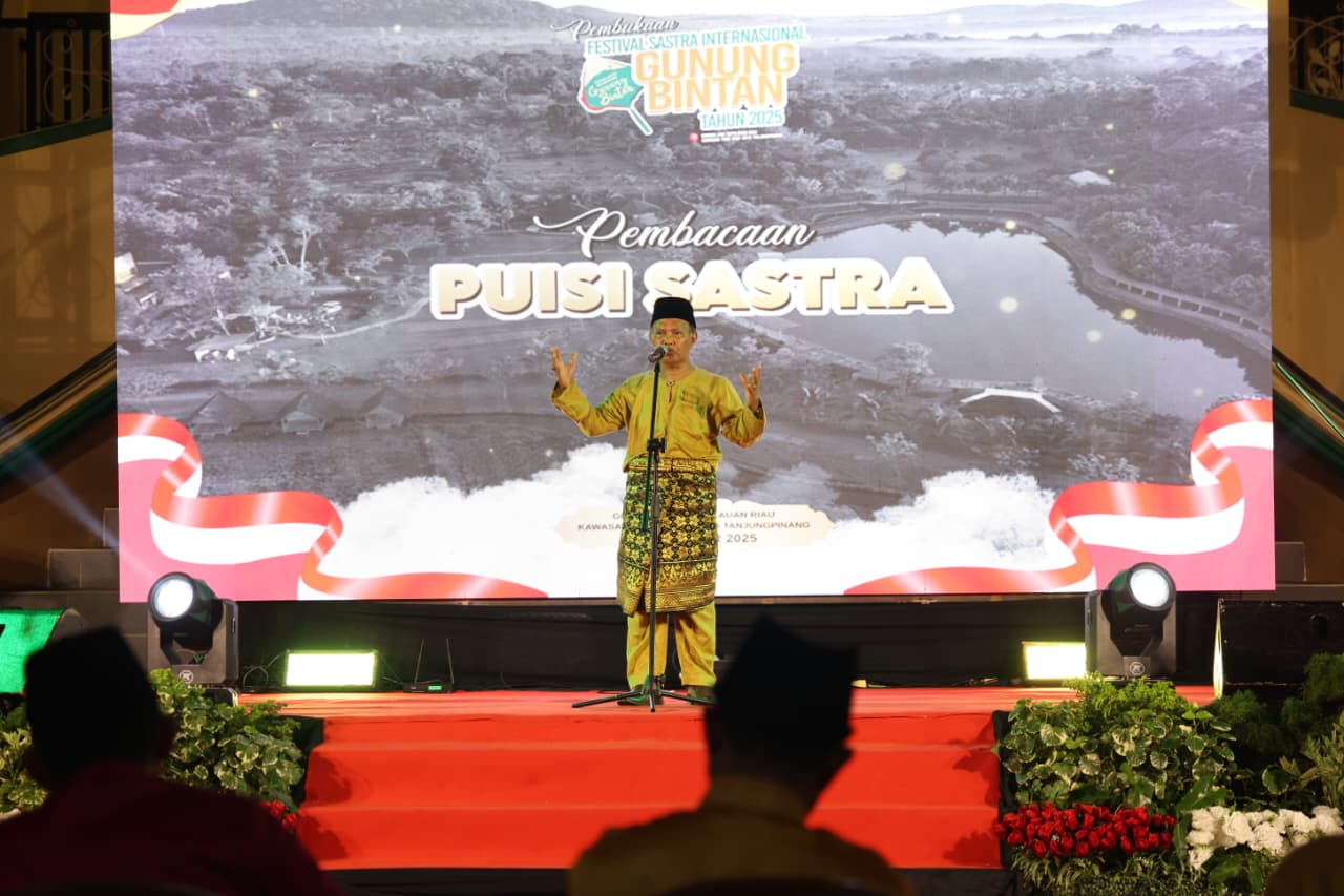 Menko Yusril Buka FSIGB 2025: Kepri Adalah Motor Kesusastraan Melayu Indonesia