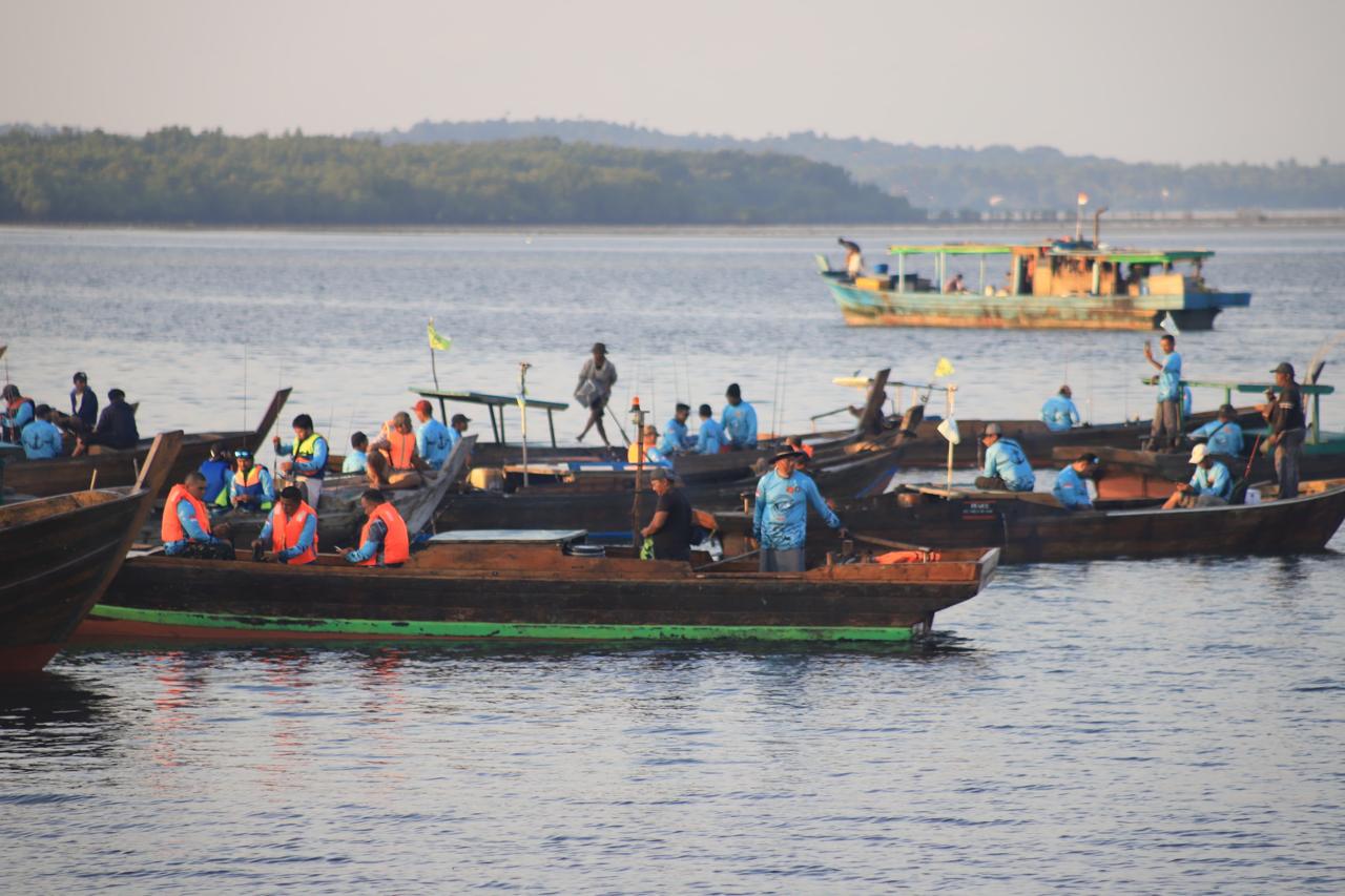 150 Pemancing dari Dalam dan Luar Kepri Adu Skill di Kepri Fun Fishing