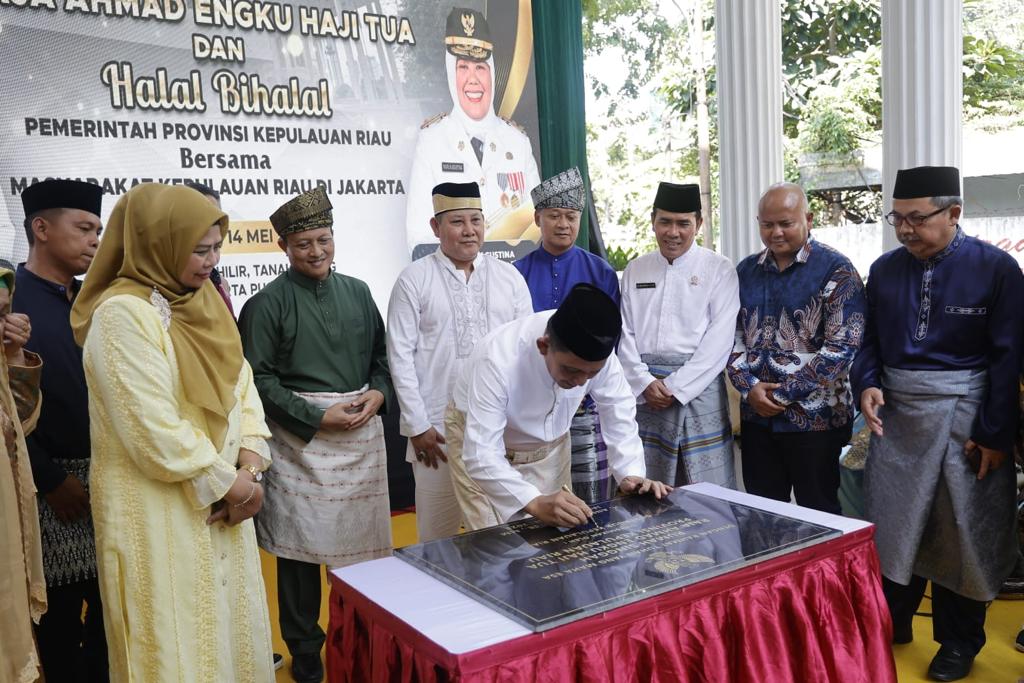 Rumah Singgah Raja Ahmad Engku Haji Tua Diresmikan Gubernur Ansar