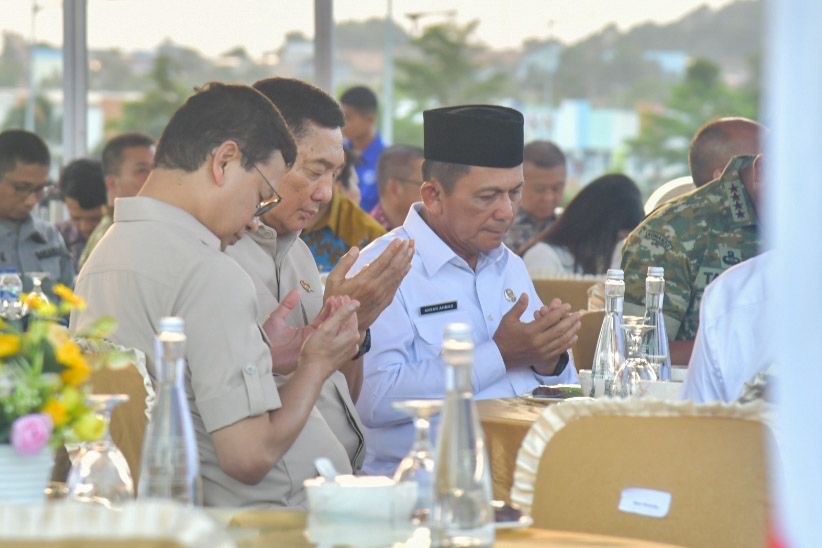 Gubernur Ansar Dampingi Menhan RI Resmikan Masjid Bintang Amin Angkasa di Lanud Hang Nadim Batam