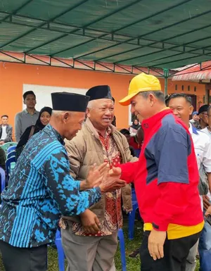 Kunker ke Singkep Barat, Gubernur Ansar Bawa Anggaran Rp76 Miliar Untuk Bangun Jalan