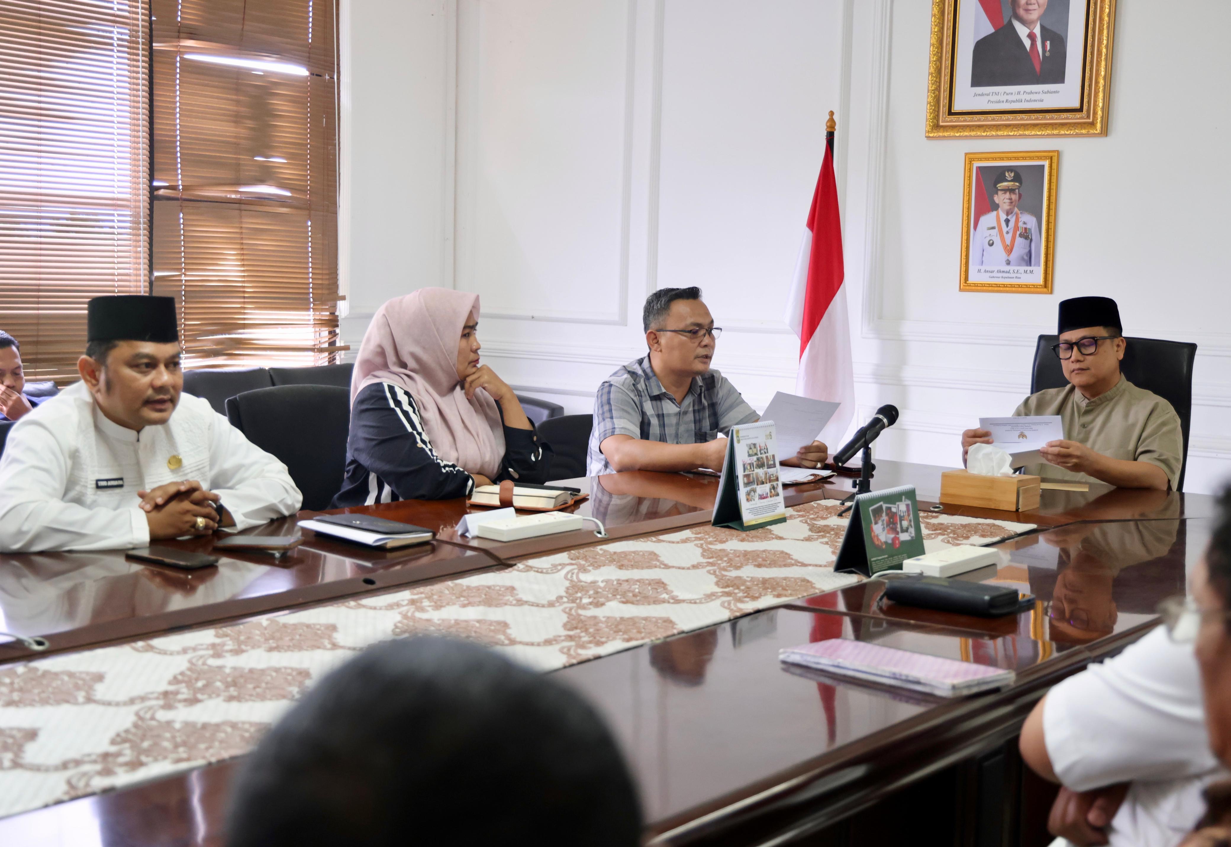 Terpilih Menjadi Anggota KPU Tanjungpinang, Ketua KPID Kepri Serahkan Surat Pengunduran Diri