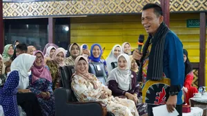 Gubernur Ansar Pererat Silaturahmi dengan Ikatan Keluarga Minang Di Natuna