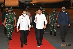 Presiden Jokowi dan 7 Menterinya Tiba di Bintan 