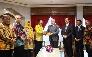 Gubernur Kepri Kunjungi Perbatasan Serasan-Sematan, Jajal Potensi Kerja Sama dengan Pemerintah Sarawak