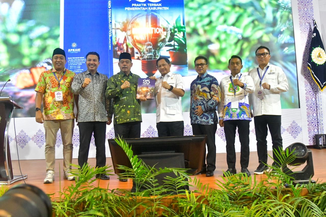 Gubernur Ansar Dampingi Mendagri Tutup Rakernas APKASI, Daerah Didorong Lebih Mandiri