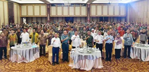 Buka Rakor Desa dan Lurah  Se-Kepri di Batam,  Ansar Ajak Aparatur Tingkatkan Kesejahteraan Masyarakat